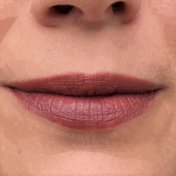 Propa Beauty "Her Magic" lipstick - Picture 2 of 9